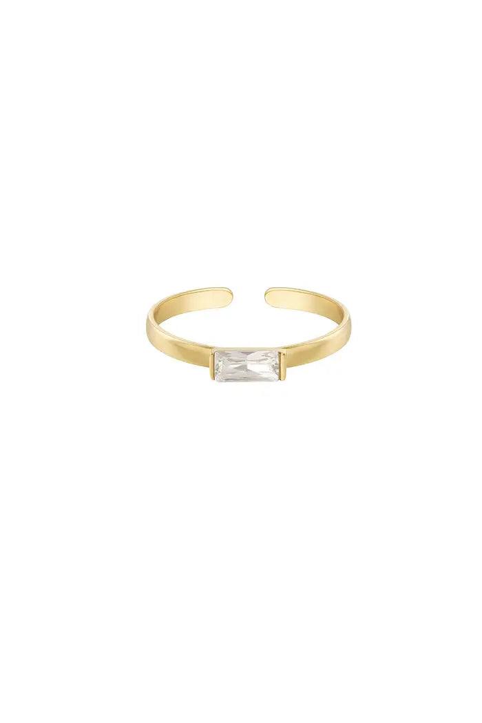Gouden ring met diamantje