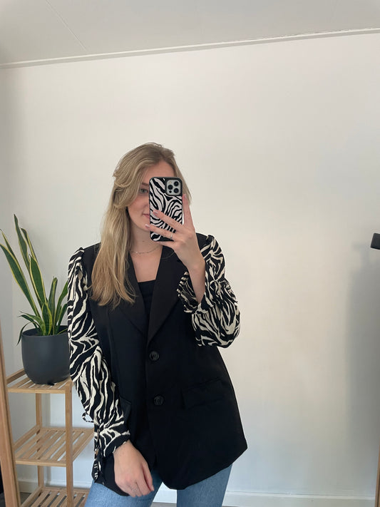 Zebra blazer