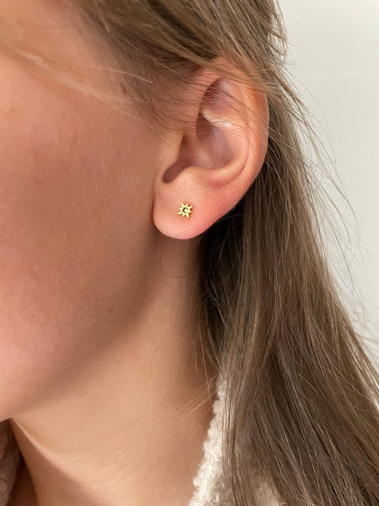 Sterren studs oorbellen goudkleurig